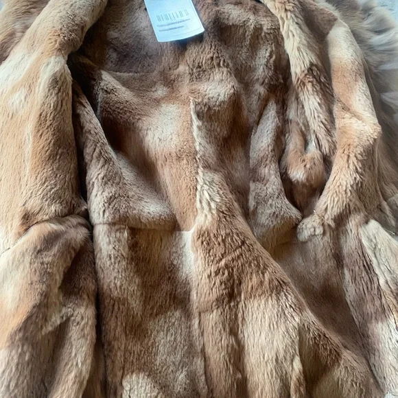 JACKSONhole furs Brown Faux Fur Jacket new